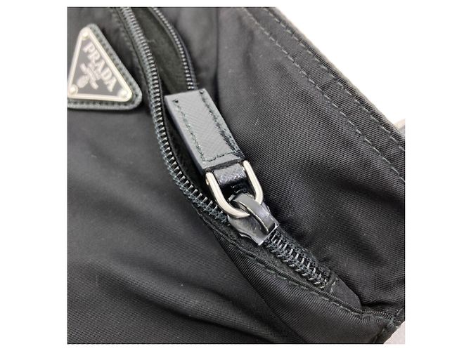 Bolso de hombro Prada de nailon negro - vista 11
