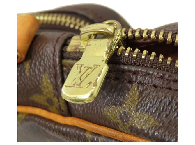 Louis Vuitton M45236 Amazon Shoulder Bag Monograma - vista 16