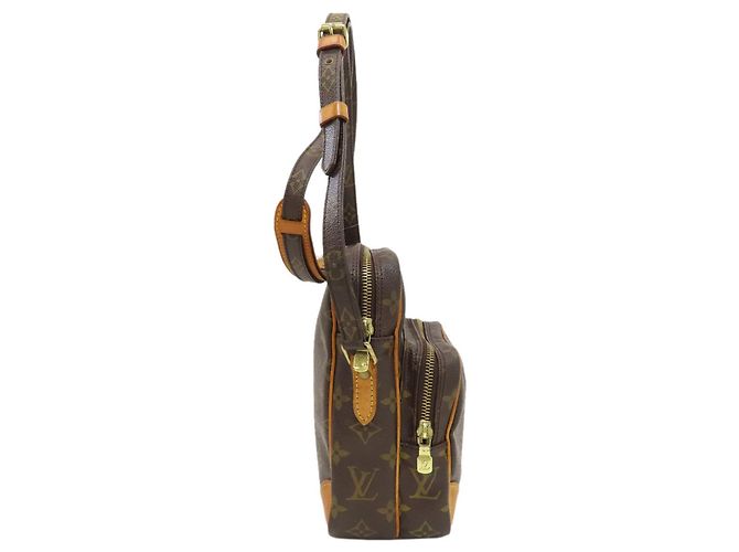 Louis Vuitton M45236 Amazon Shoulder Bag Monograma - vista 3