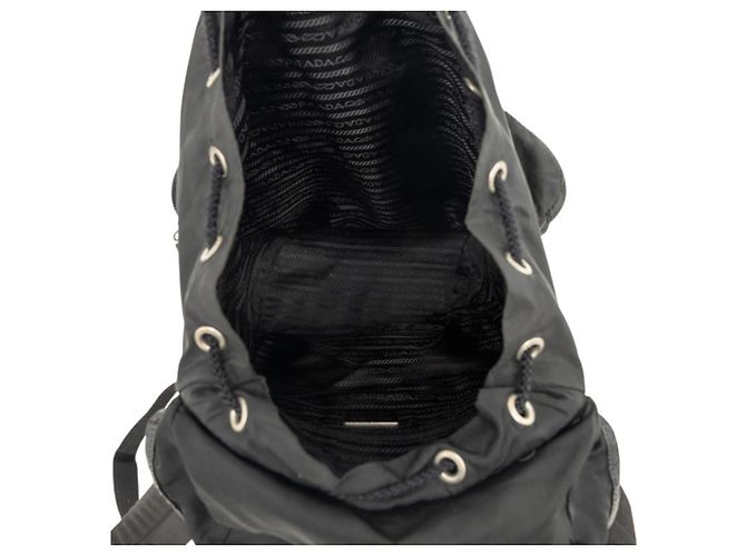 Mochila Prada Pocono Triangle Logo Plate Viaggio V164 Preto - vista 4
