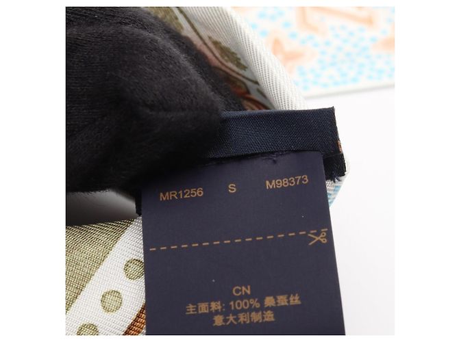 Louis Vuitton Bandeau BB Summer Garden Scarf Blanco Multicolor Caqui - vista 6