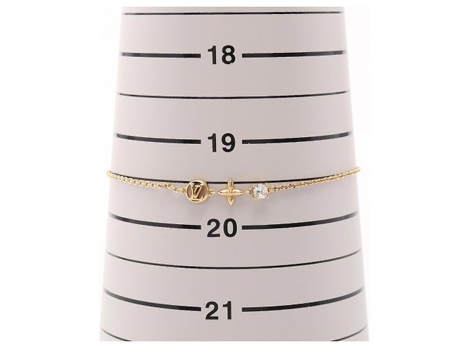 Pulsera Petit Charm Louis Vuitton Dorado - vista 6