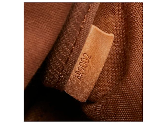 Borsa a tracolla Louis Vuitton Monogram Saumur 35 Marrone - vista 12