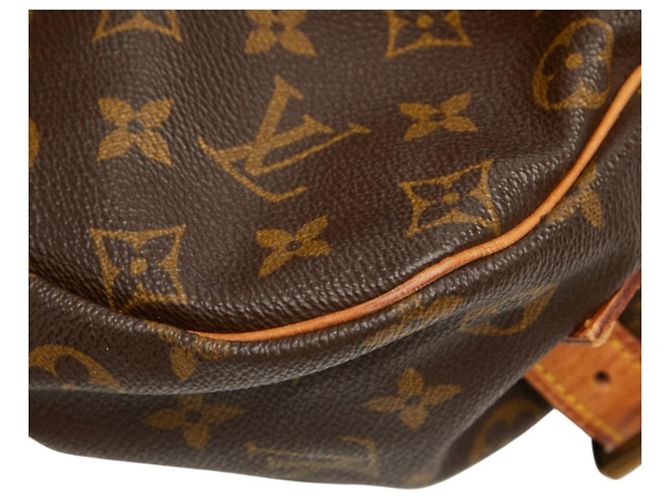 Borsa a tracolla Louis Vuitton Monogram Saumur 35 Marrone - vista 4