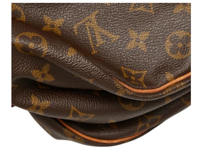 Borsa a tracolla Louis Vuitton Monogram Saumur 35 Marrone - vista 7