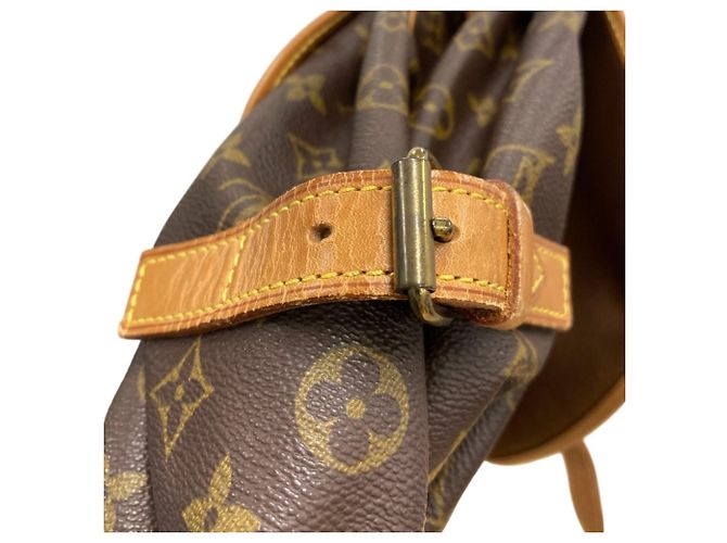Borsa a tracolla Louis Vuitton Monogram Saumur 35 Marrone - vista 8
