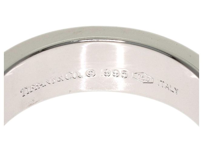 Autre Marque Tiffany & Co. Atlas Ring mit 3 Diamanten in 18K Weißgold - Ansicht 5