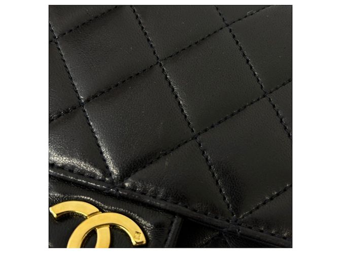 Chanel Matelassé Lambskin Shoulder Bag Black - view 12