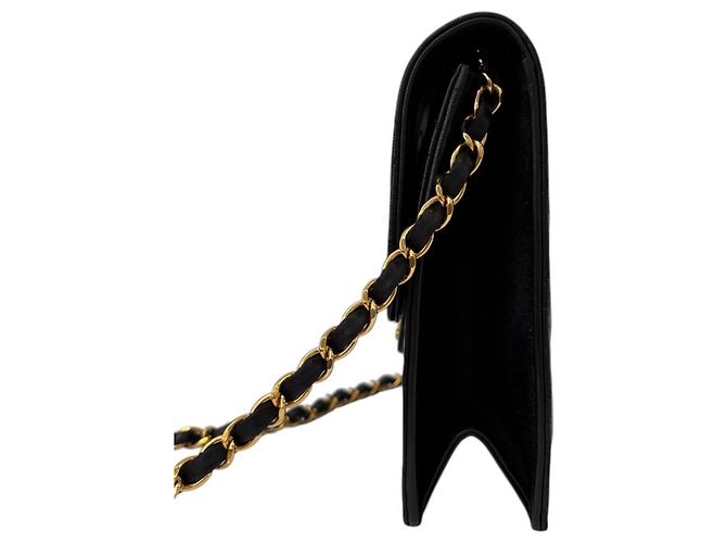 Chanel Matelassé Lambskin Shoulder Bag Black - view 2