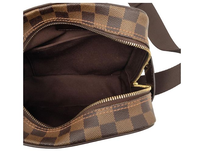 Borsa a tracolla Louis Vuitton Damier Olaf PM Marrone - vista 4
