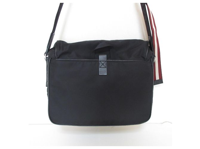 Bolsa de Ombro com Aba BALLY Fabro em Nylon Marrom Preto - vista 3