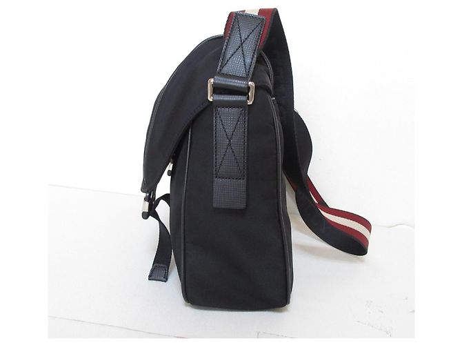 Bolsa de Ombro com Aba BALLY Fabro em Nylon Marrom Preto - vista 4
