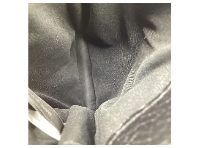 Custodia per telefono a tracolla Marc Jacobs The Groove in pelle nera Nero - vista 7