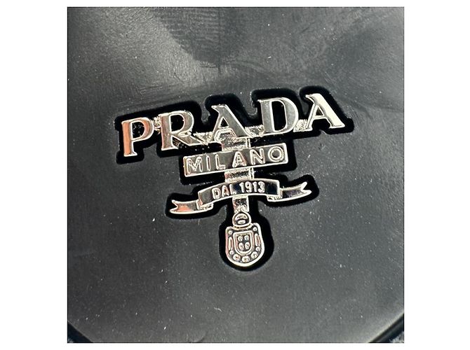 Prada Block Heels mit Überkreuz-Design aus braunem Leder - Ansicht 14