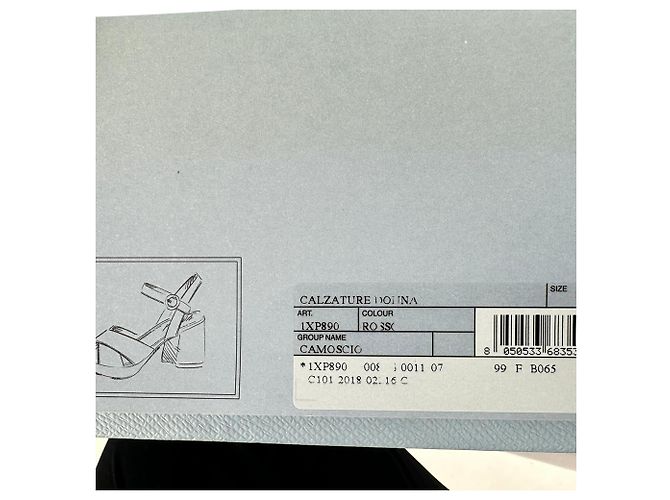 Prada Block Heels mit Überkreuz-Design aus rotem Wildleder - Ansicht 15