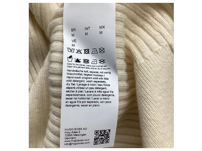 Cardigã Hugo Boss em lã branca com cinto de malha Branco - vista 6