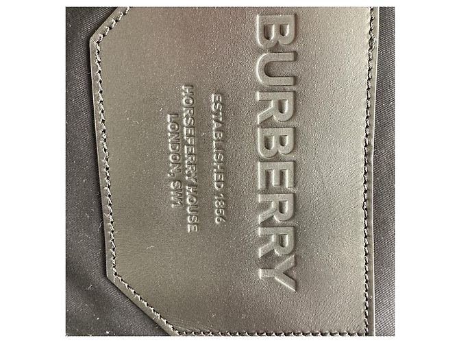 Cappotto Burberry Diamond Quilted in cotone nero - vista 8