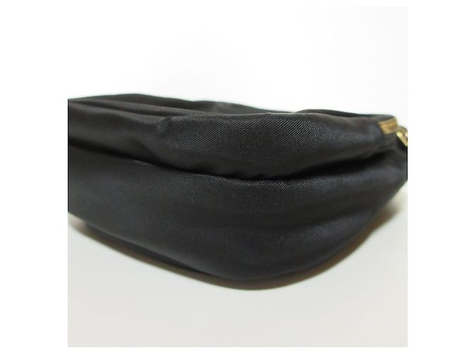 Anya Hindmarch Essentials Crossbody Eyes Nylon Shoulder Pouch Nero - vista 8