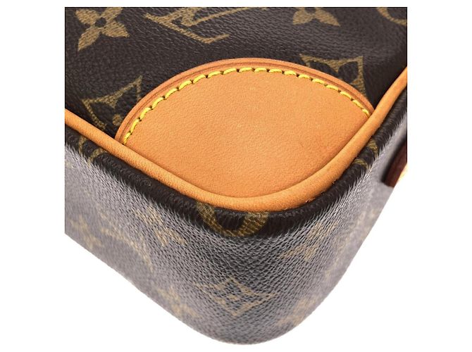 Borsa a tracolla Louis Vuitton Monogram Trocadero Marrone - vista 3
