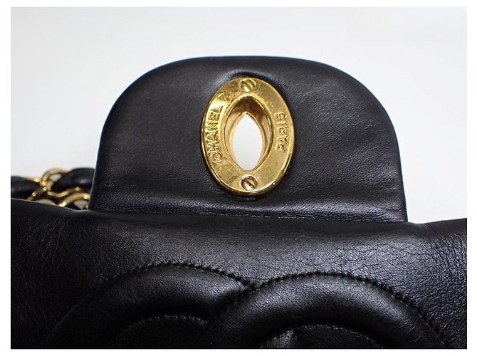 Timeless Borsa Chanel Classic Flap Maxi Jumbo Pelle d'Agnello Nera Nero - vista 8