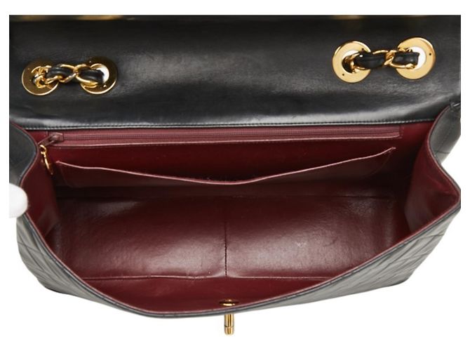 Bolsa de Ombro com Corrente Chanel Coco Mark Matelassé Preto - vista 10