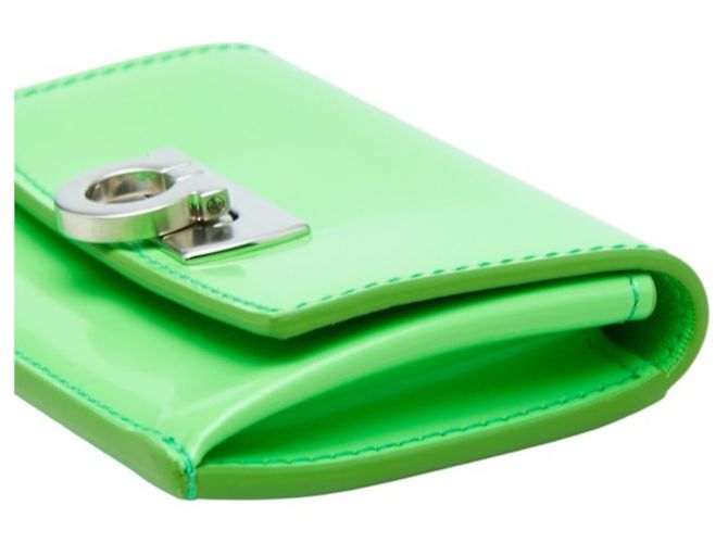 Tarjetero Salvatore Ferragamo Gancini Verde - vista 4