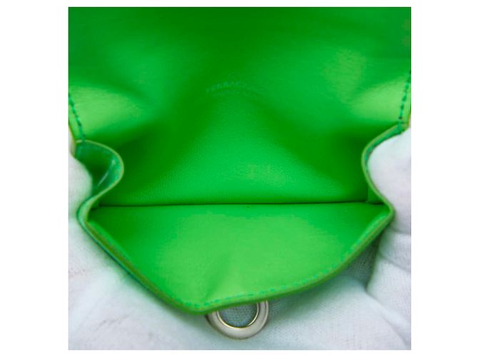 Tarjetero Salvatore Ferragamo Gancini Verde - vista 6