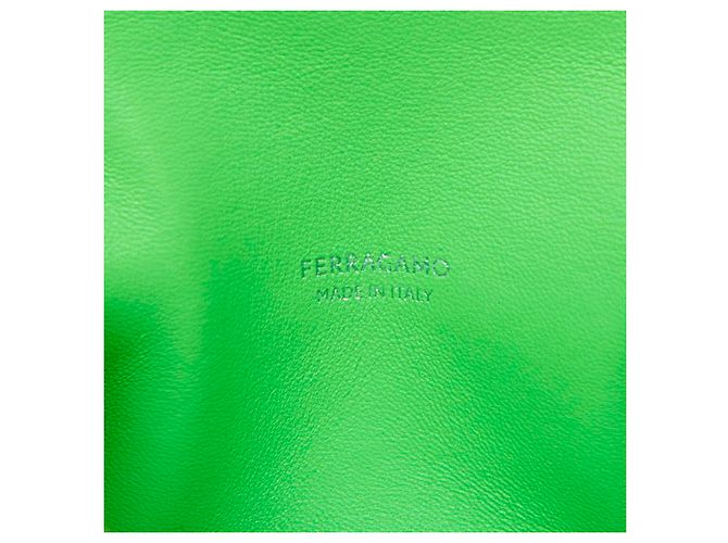 Tarjetero Salvatore Ferragamo Gancini Verde - vista 7