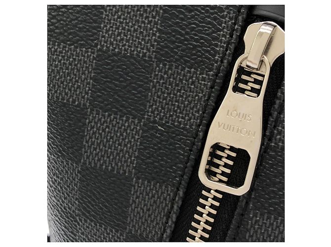 Bolsa de Ombro Louis Vuitton Damier Graphite Mick PM Cinza antracite Damier ebene - vista 4