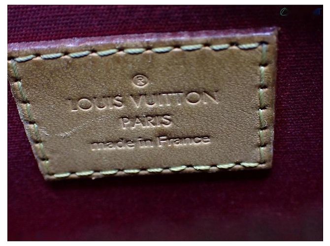 Louis Vuitton Alma BB Monogram Vernis Lackleder Handtasche Rot - Ansicht 2