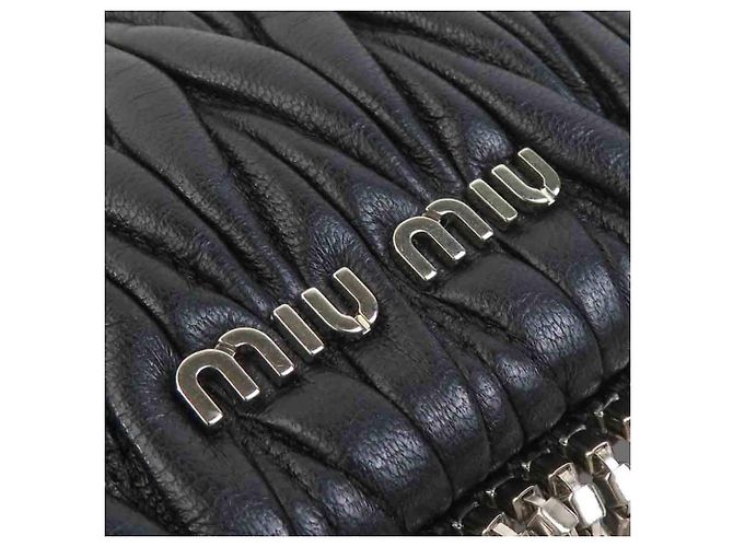 Borsa a tracolla Miu Miu in pelle nera Nero - vista 15