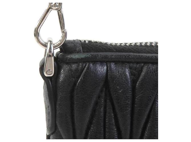Borsa a tracolla Miu Miu in pelle nera Nero - vista 9