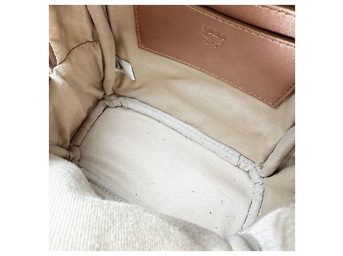 Mochila de couro MCM em Pink Beige Bege - vista 5