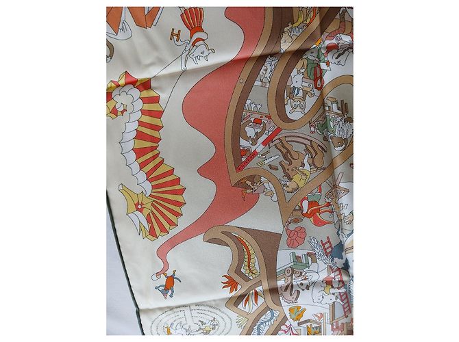Lenço de seda Hermès 90cm Academia Hippica Multicor Bege - vista 7