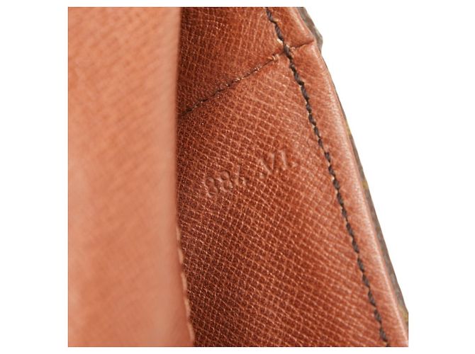 Bolsa de ombro Louis Vuitton Monogram Chantilly PM Marrom - vista 12