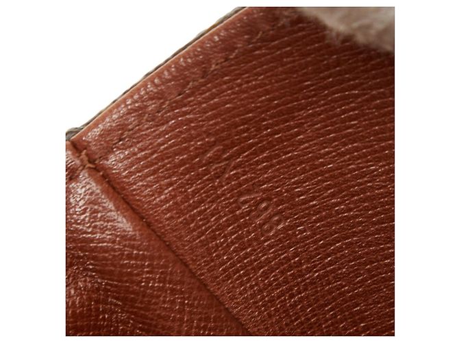 Bolsa de Ombro Louis Vuitton Monogram Chantilly PM Marrom - vista 14