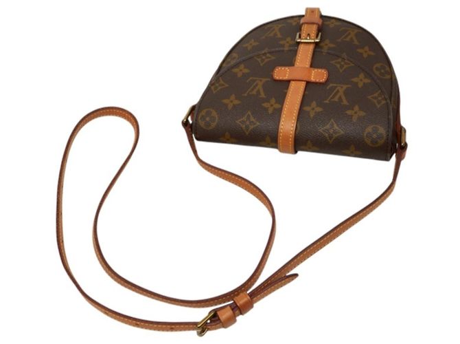 Bolsa de Ombro Louis Vuitton Monogram Chantilly PM Marrom - vista 4