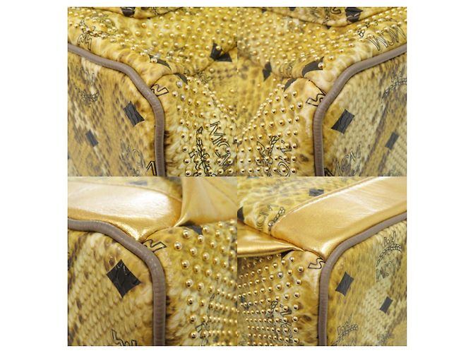 Zaino in pelle goffrata oro MCM D'oro - vista 4
