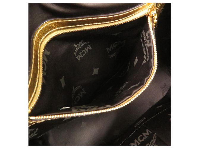 Zaino in pelle goffrata oro MCM D'oro - vista 7
