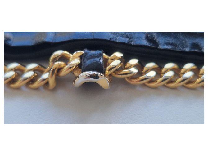 Cinturón Chanel de cuero negro y cadena dorada Dorado - vista 10
