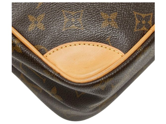Bolso bandolera Louis Vuitton Monogram Amazon Castaño - vista 7