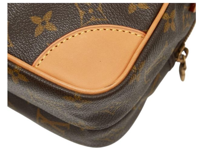 Borsa a tracolla Louis Vuitton Monogram Amazon Marrone - vista 6