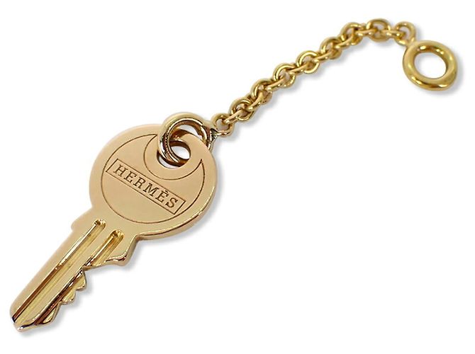 Charm para bolso Hermès 750 en oro amarillo - vista 2