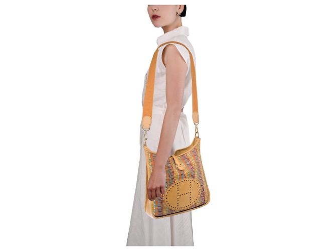 Hermès Borsa HERMES Evelyne in Tela Beige - 103925 - vista 12