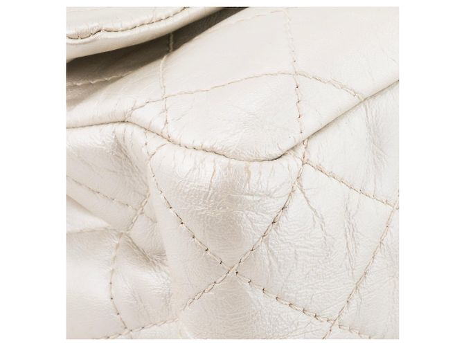 CHANEL - Borsa a tracolla 2.55 Chanel in pelle stropicciata metallizzata argento Metallico - vista 6