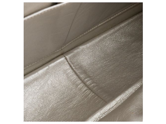 CHANEL - Borsa a tracolla 2.55 Chanel in pelle stropicciata metallizzata argento Metallico - vista 8