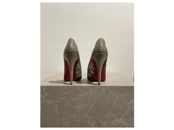 Décolleté Christian Louboutin beige T.38 - vista 7