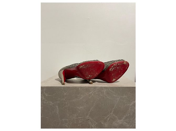 Décolleté Christian Louboutin beige T.38 - vista 9