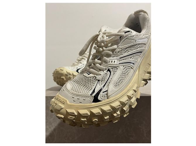Sneaker Balenciaga Bouncer T.37 Bianco - vista 4