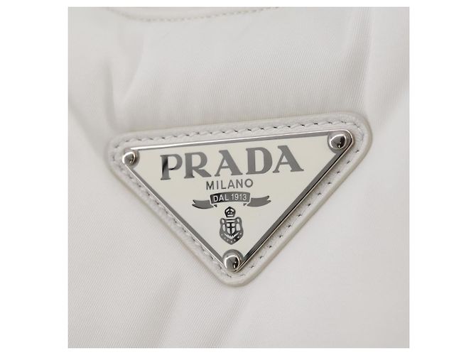 Sac à main PRADA Nylon White Auth 204869A Blanc - vue 18
